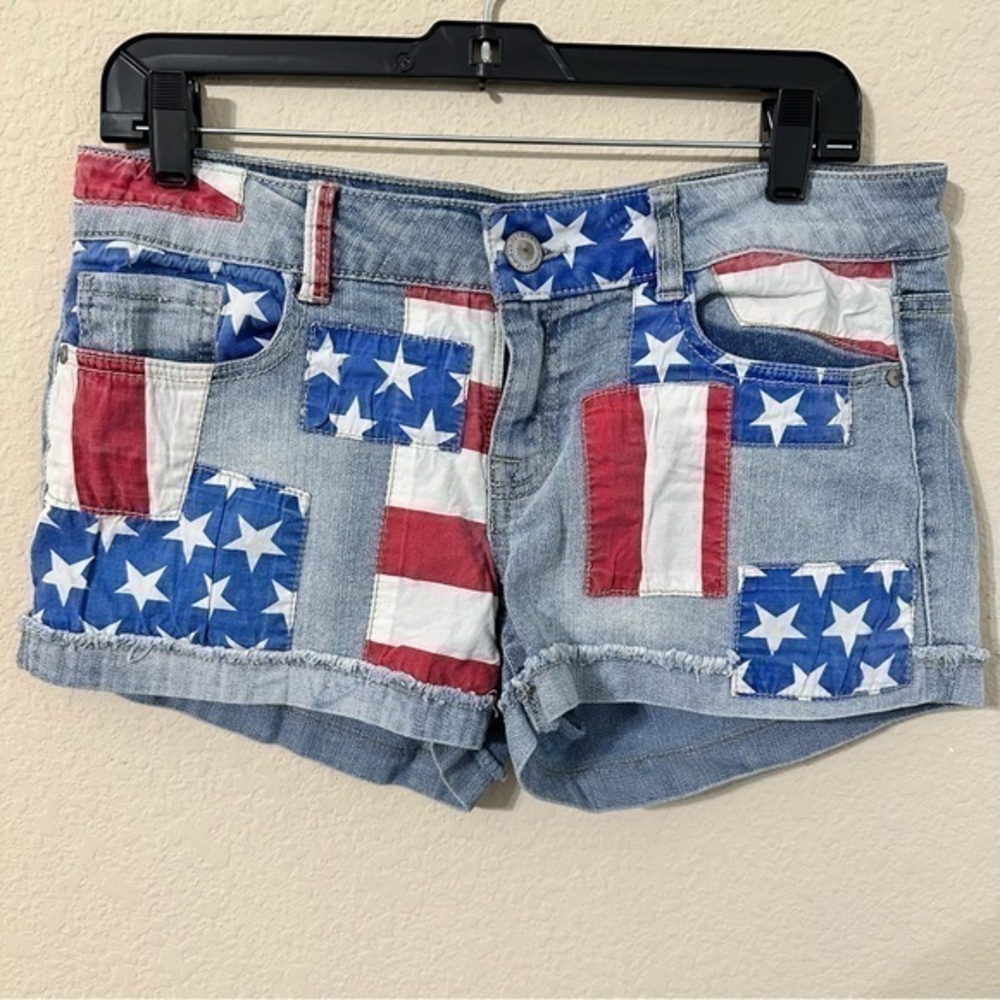 l.e.i. Jean Shorts Red White Blue Patchwork Americana Ashley Lowrise Cuffs